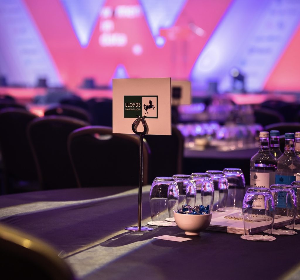 Lloyds banking group table sponser